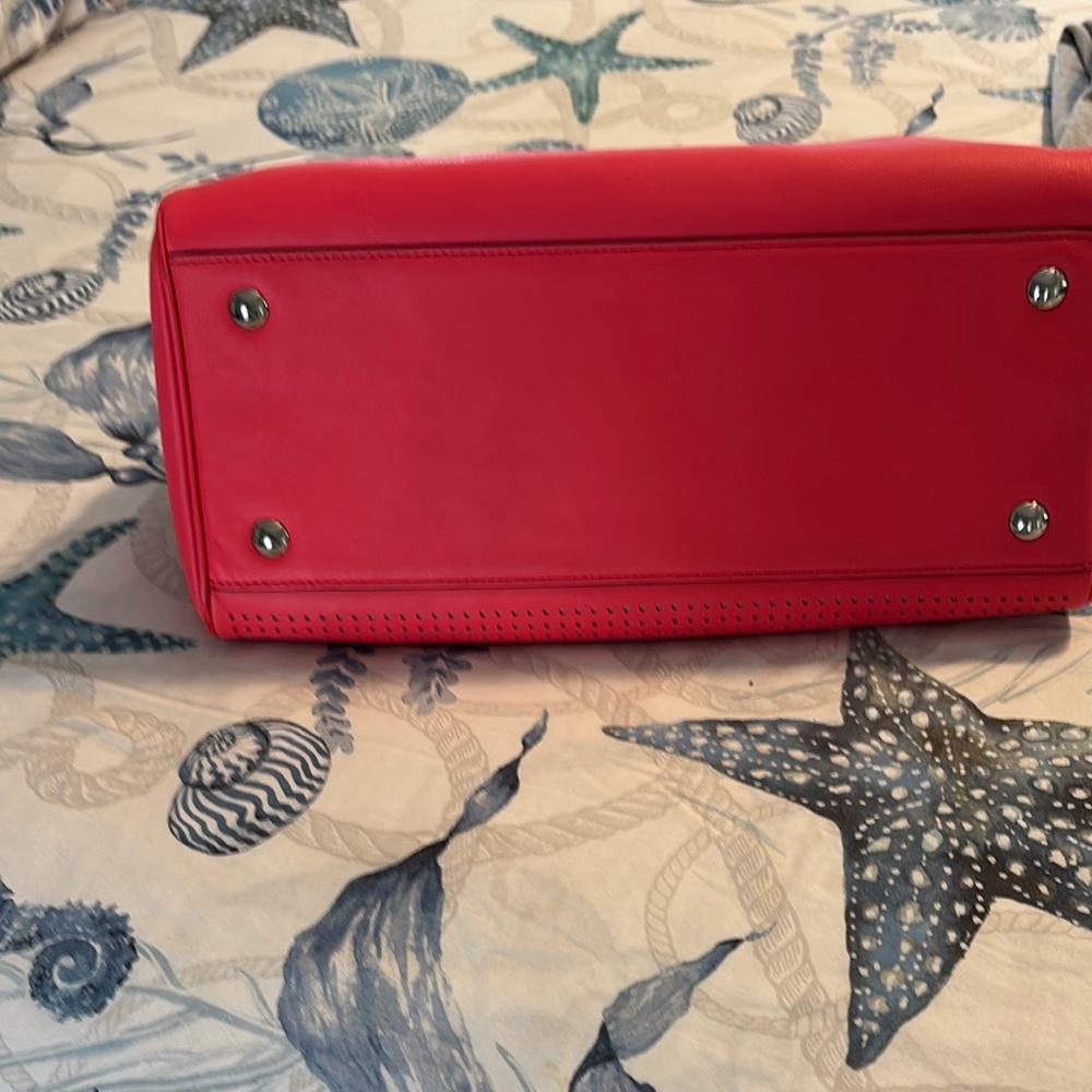 Coach coral handbag - Picture 4 of 11